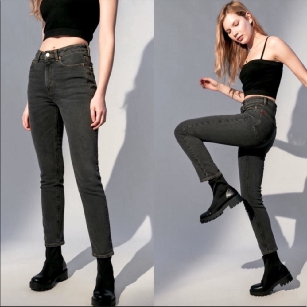 Women's Black Skinny Jeans